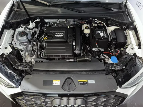 Audi Q3 2.0 Sportback 35 Tfsi Select 180hp Dsg