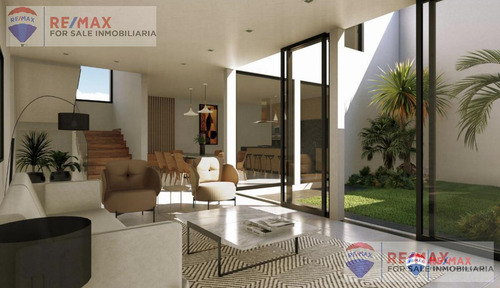 Pre-venta De Casa En Cuernavaca, Col. Acapatzingo, Cuernavacaclave 4205