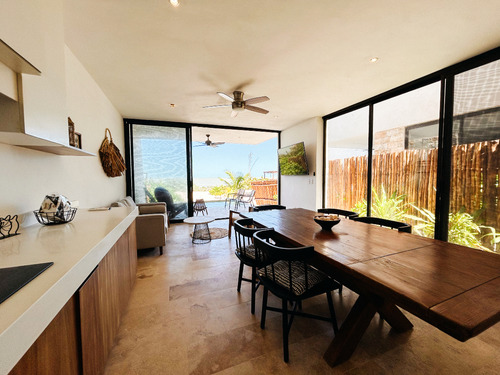 Villa En Venta En La Playa San Benito, Equipada , Entrega Inmediata, 4 Recamaras