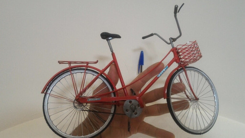 Bicicleta Em Miniatura C.ceci. Artesanal Feito A Mão.única