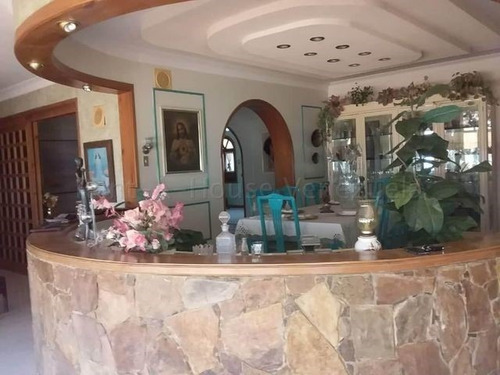 Imagen 11 de 30 de Casa En Venta Zona Este , Barquisimeto, Amplia, Moderna, Conjunto Cerrado. Contacto 0424-5620928 Flex 22-9792 Z10
