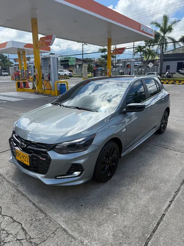 Chevrolet Onix 1.0T Rs Mt
