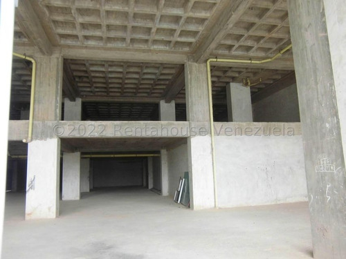 Imagen 2 de 13 de Leida Falcon Rentahouse Vende Local En La Esmeralda San Diego 22-26634 Lf