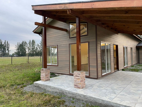 Vive En Frutillar! Parcela Con Espectacular Casa Nueva