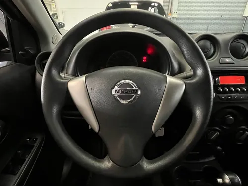 Nissan Versa DRIVE 1.6 AUT