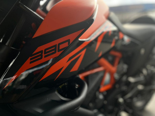 Imagen 4 de 10 de Ktm Duke Adventure 390 Cc 0km!