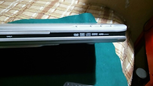Reproductor De Dvd Sanyo Dvd-9206u