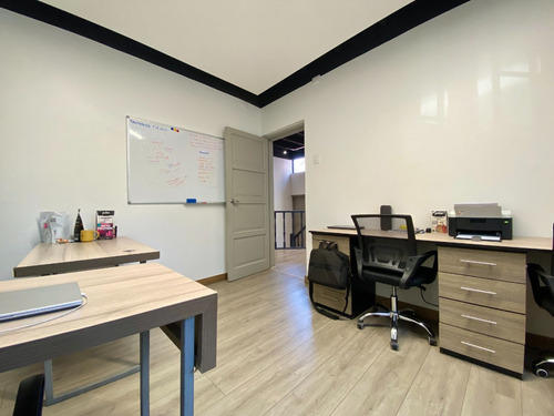 Arriendo De Espacios De Trabajo / Oficinas / Co-work / Ñuñoa