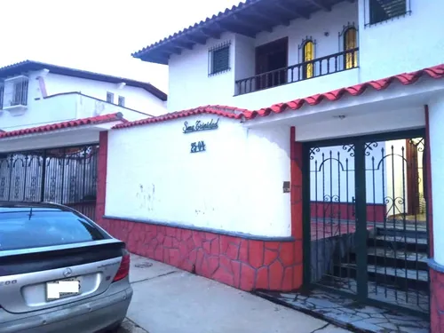 Los Naranjos, El Hatillo
