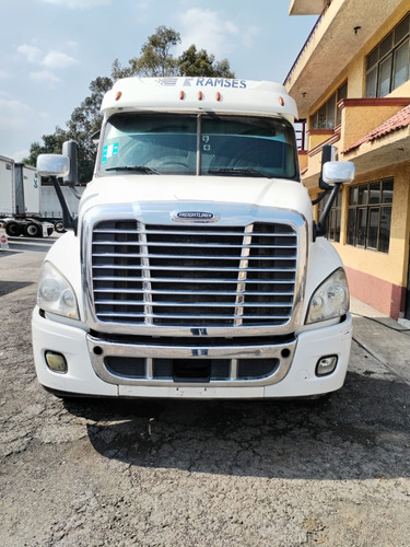 Tractocamión Freightliner Cascadia 2016