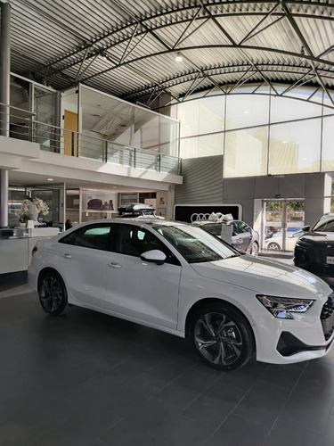 Audi A3 1.4 Sedán 35tfsi Select At Dsg