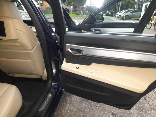 BMW Serie 7 3.0 740i F01