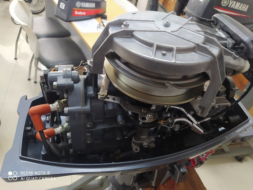 Imagen 3 de 5 de Yamaha 8hp Solo 1 Taque De Uso (igual A 0hs).