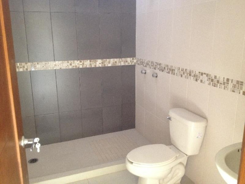 Imagen 6 de 12 de Casa Sola En Venta Fracc Paso Real