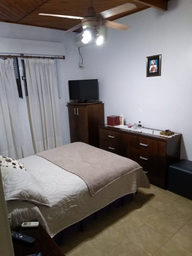 Imagen 11 de 17 de Casa En Venta En Avellaneda