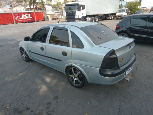 Imagem 4 de 14 de Chevrolet Corsa Sedan Maxx 1.4