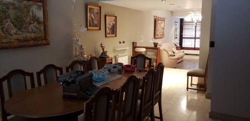 Casa En Venta En Mataderos