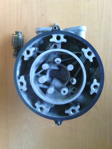 Tapa Trasera Compresor Nissan Sentra B16 Original