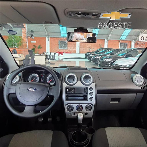 Ford Fiesta 1.6 MPI CLASS HATCH 8V FLEX 4P MANUAL
