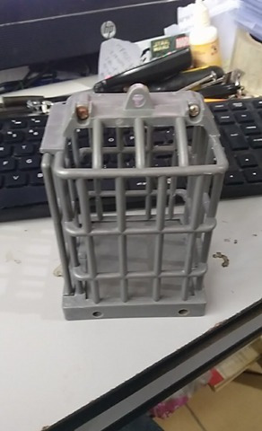 Plastic Sea Cage For Figures 3.75