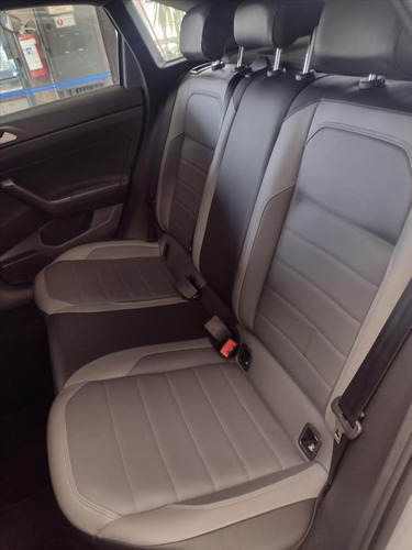 Volkswagen Nivus 1.0 200 Tsi Total Flex Highline Automatico