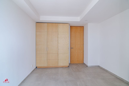 Departamento En Venta En Ciudad Granja, Zapopan.