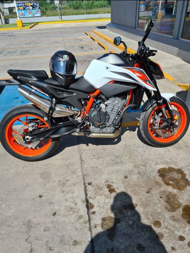 - Duke 890 R / Acepto Cambios - 2020 - 18,000 Kms - 1 Dueño