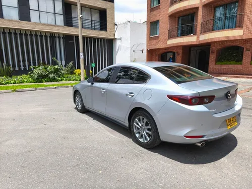 Mazda 3 2.0 Touring At Hibrido Ligero - Mhev