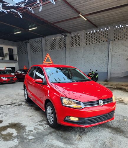 Volkswagen Polo 1.6 L4 Sound Tiptronic At