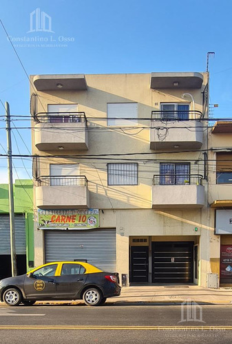 Oportunidad -venta Edificio En Block 8 Dptos Con Local Y Cocheras - Alquilado Renta Inmediata