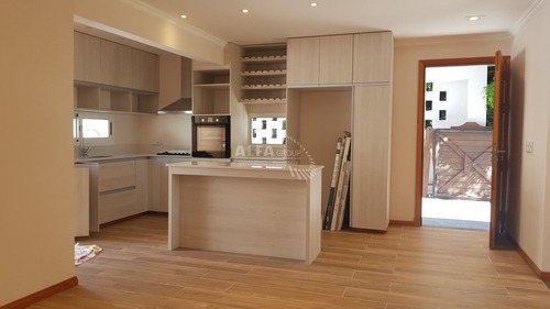 Imagen 6 de 23 de Casa En Venta En Playa Mansa - Punta Del Este