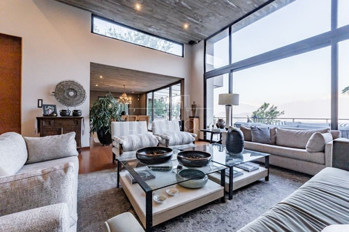 Casa Mediterránea En Venta 6 Dormitorios En Lo Barnechea