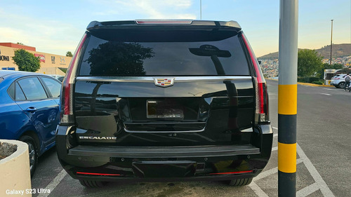 Cadillac Escalade 6.2 Plinum 4x4 At