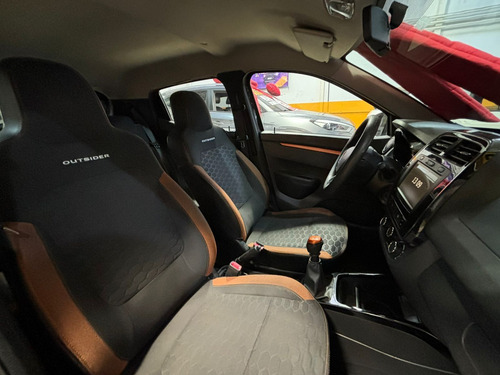 Renault Kwid 2022 1.0 FLEX Outsides Completo Manual Único Dono Preto