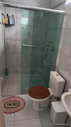 Vendo Terreno Com Duas Casas