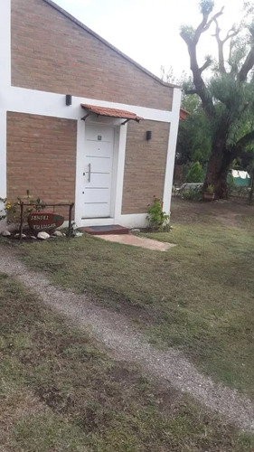Alquiler Cabaña Monoambiente Merlo San Luis Con Pileta Para 3 / 4 Personas Temporal A Cuadras Del Centro