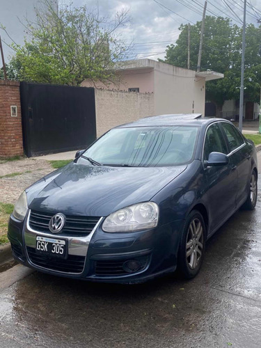 Volkswagen Vento 2.5 Advance