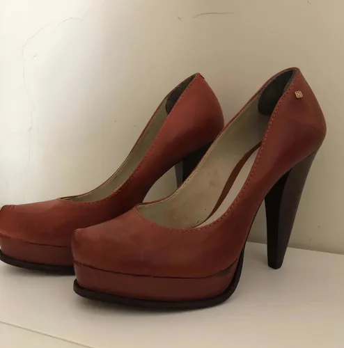 Scarpin hotsell cor terra