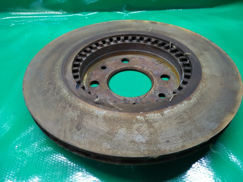 Disco Frontal Izq Nissan Platina Mod 02-10 (Usado)