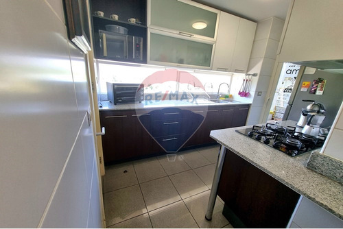 Vista Oriente 3d + Servicio 125 M²