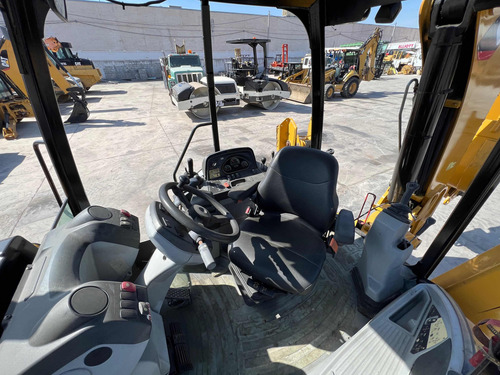 Retroexcavadora Caterpillar 450e 2014 4x4 Extension Kit