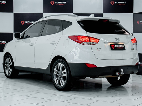 Imagem 4 de 15 de Hyundai Ix35 2.0 Mpfi Gl 16v Flex 4p Automático