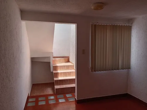 Casa Lista Para Habitar En Condominio Con Vigilancia