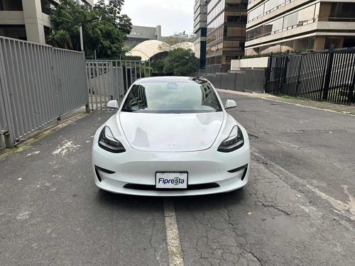 Tesla Model 3 Long Range