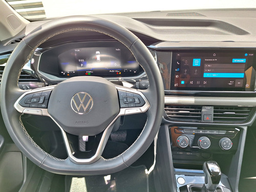 Volkswagen Taos 5p Comfortline Plus L4/1.4/T Aut