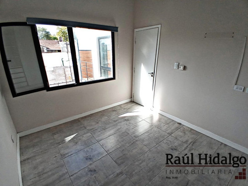 Imagen 12 de 18 de Departamento Ph De 2 Ambientes Con Balcón Terraza En Villa Primera