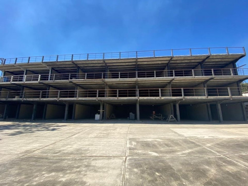 Imagen 15 de 28 de Vendo Local 60m2 Charallave