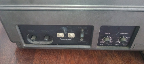 Mekka Tv Radio Cassete Recorder ( Cassete Com Defeito ) (Usado)