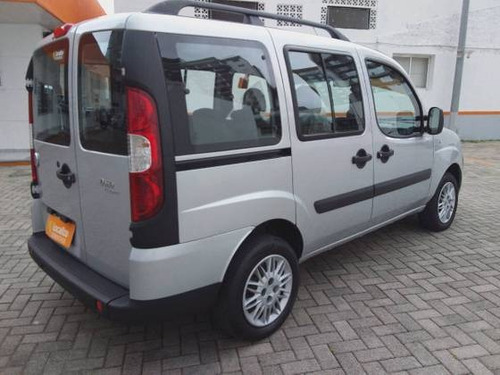 Imagem 7 de 10 de Fiat Doblò 1.8 Mpi Essence 7l 16v Flex 4p Manual