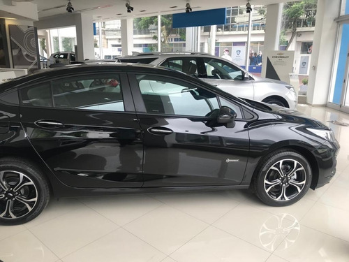 Imagen 2 de 16 de Chevrolet Cruze 4p 1.4t Midnight At
